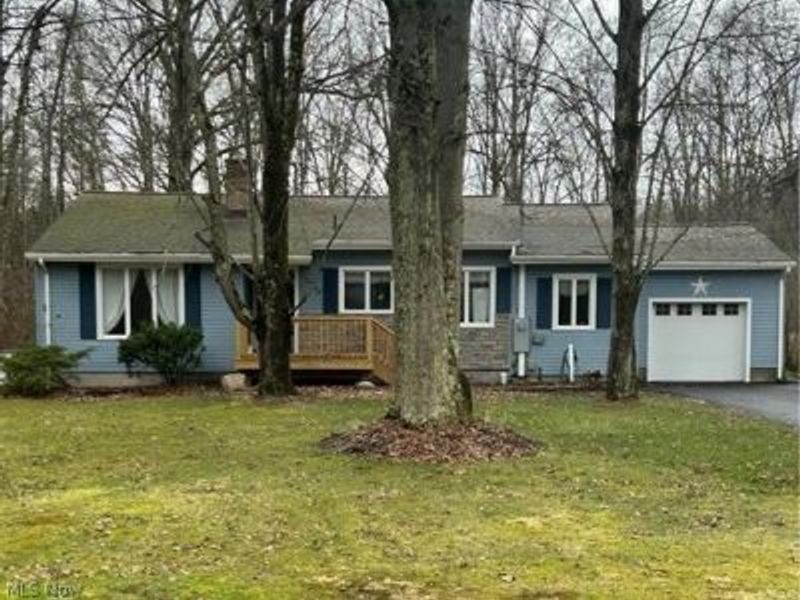2394 Janice Drive, Southington, OH 44470 Photo 1