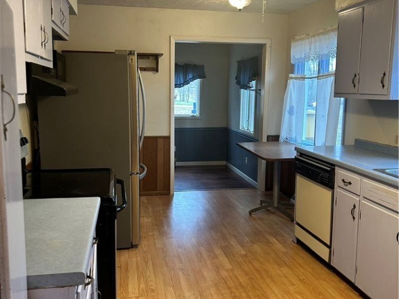 2394 Janice Drive, Southington, OH 44470 Photo 34