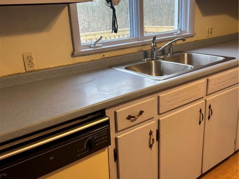 2394 Janice Drive, Southington, OH 44470 Photo 36