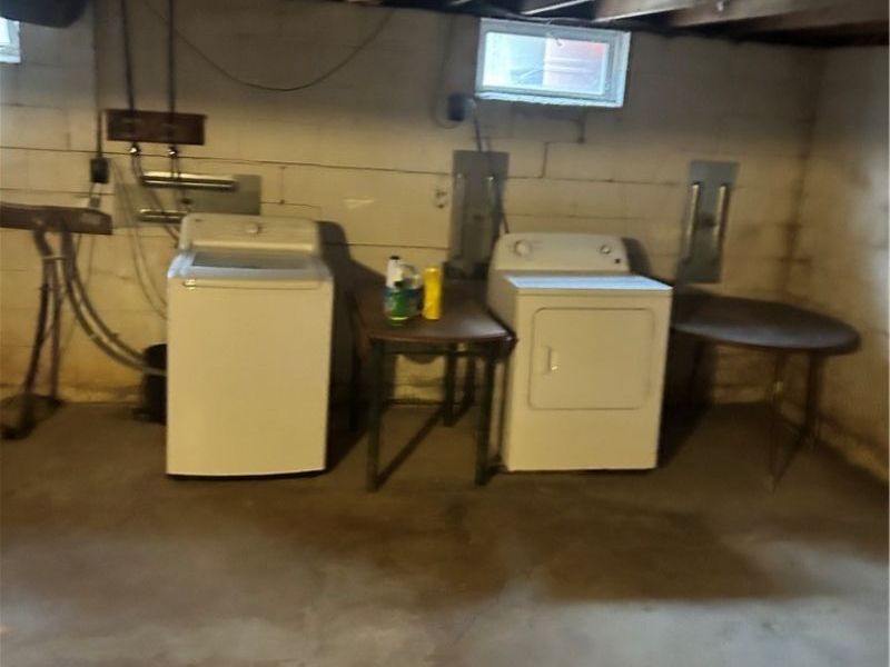 2394 Janice Drive, Southington, OH 44470 Photo 38