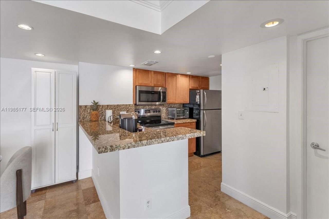 770 Claughton Island Dr , Unit 1614, Miami, FL 33131 Photo