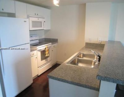 2740 SW 28th Ter , Unit 503, Miami, FL 33133 Photo