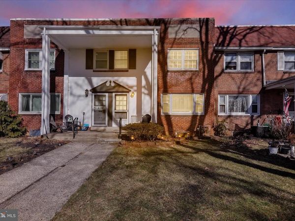 210 PLAYGROUND , READING, PA 19611