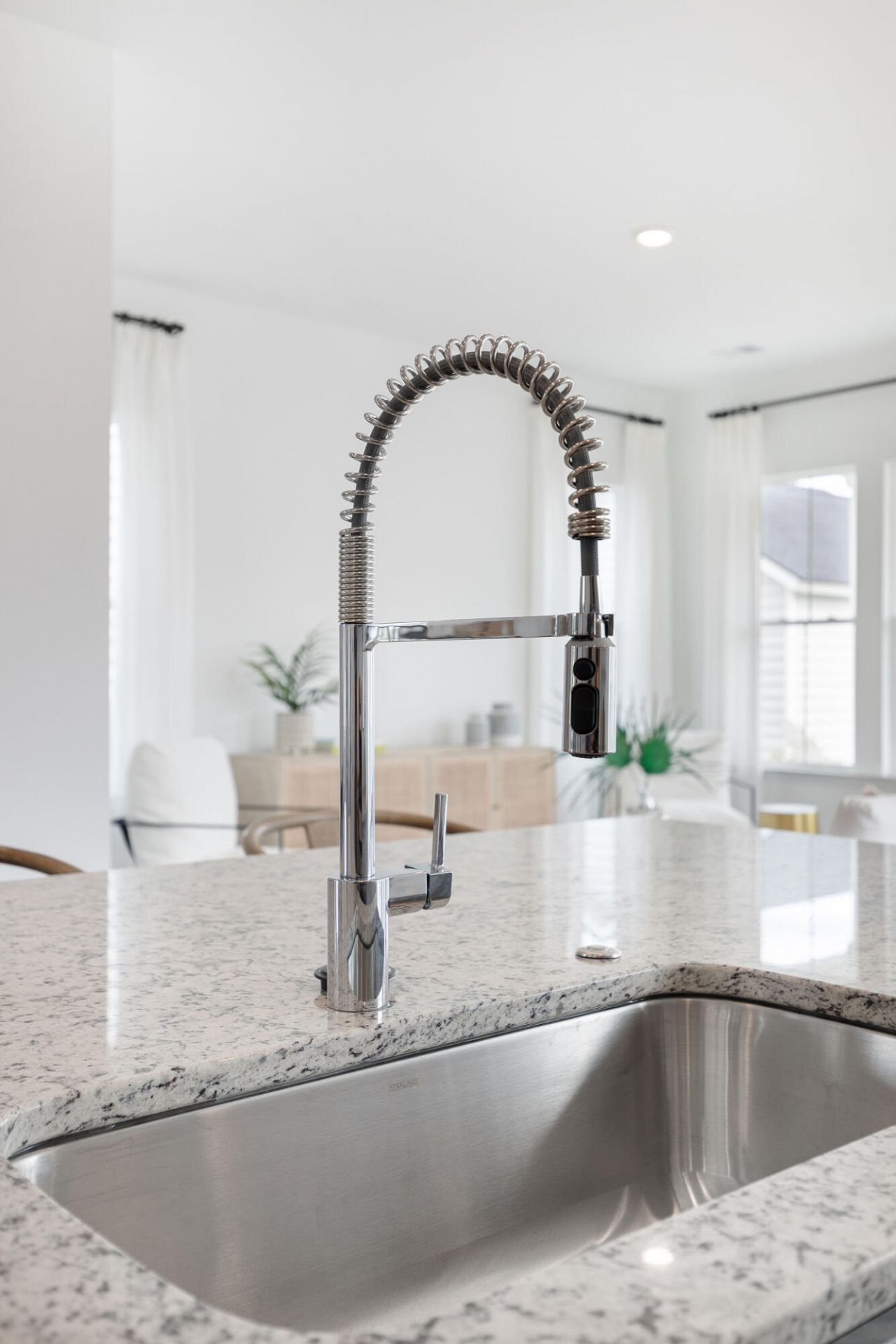 984 Scotch Bonnet Way Photo 10