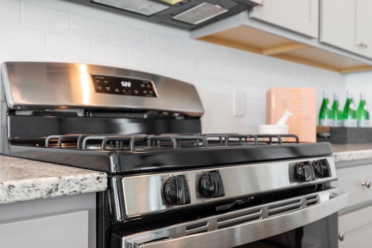 984 Scotch Bonnet Way Photo 7