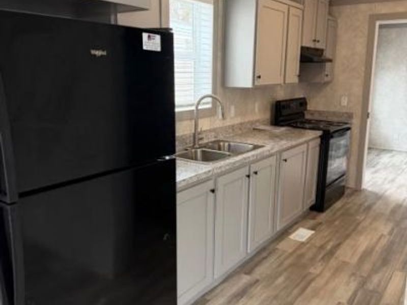 62 Hyland Drive, Akron, OH 44312 Photo 3