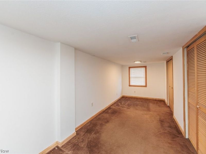 12286 Eaton Boulevard, Grafton, OH 44044 Photo 8