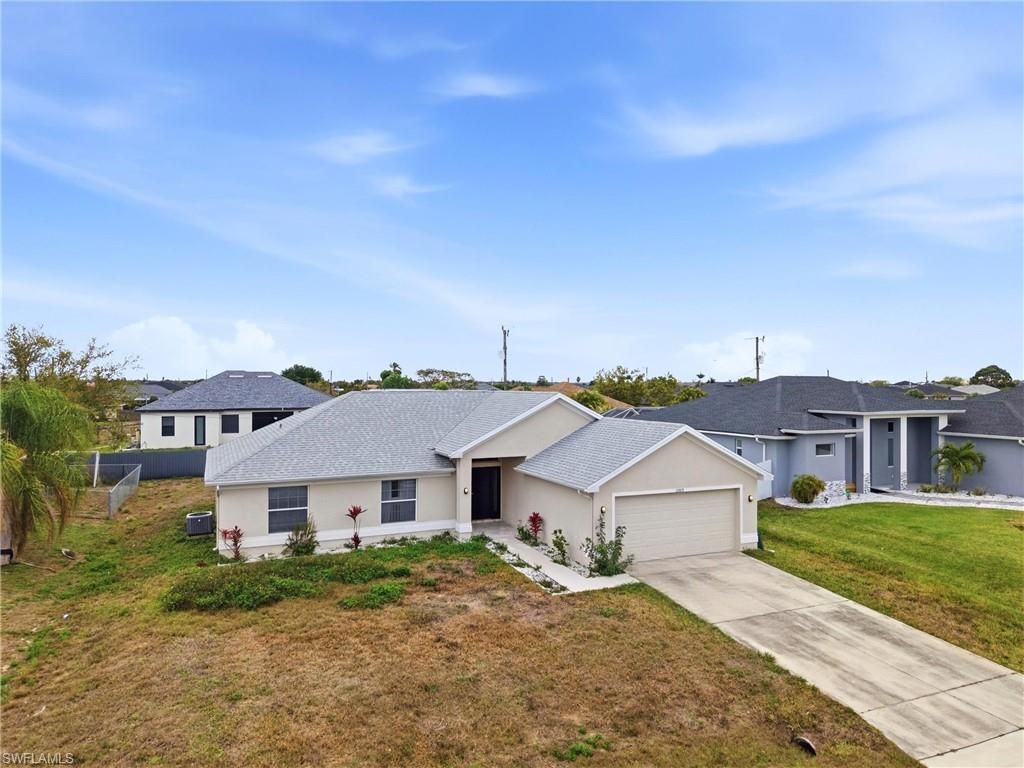 2009 NE 13th Pl, Cape Coral, FL 33909 Photo