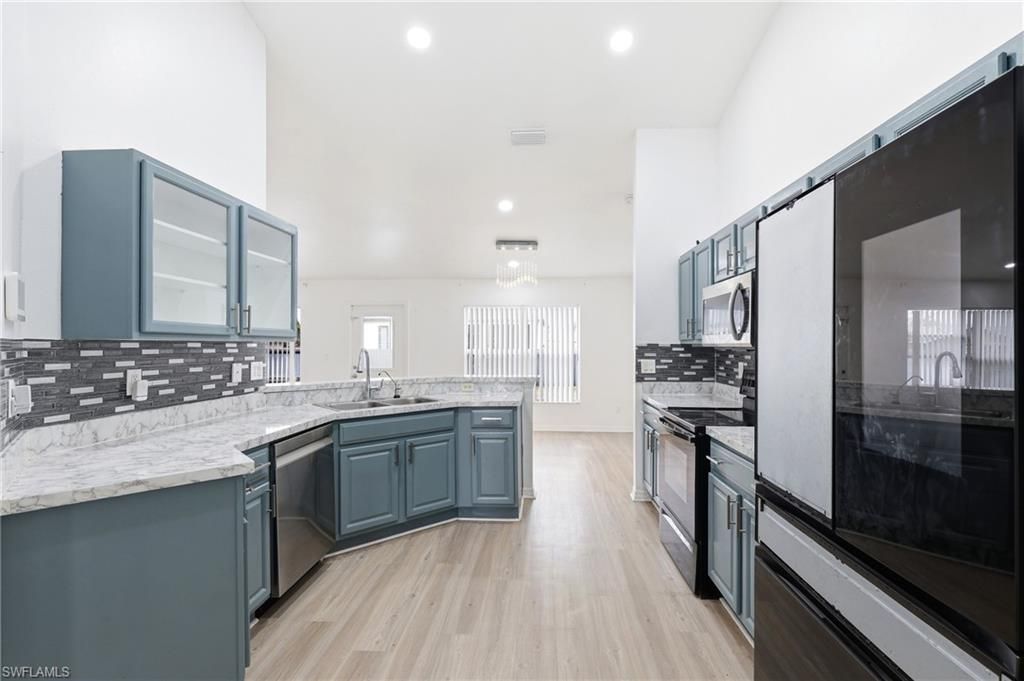 2009 NE 13th Pl, Cape Coral, FL 33909 Photo