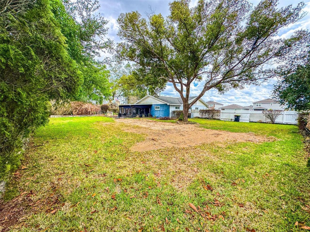114 Lake Mattie Road , Auburndale, FL 33823 Photo