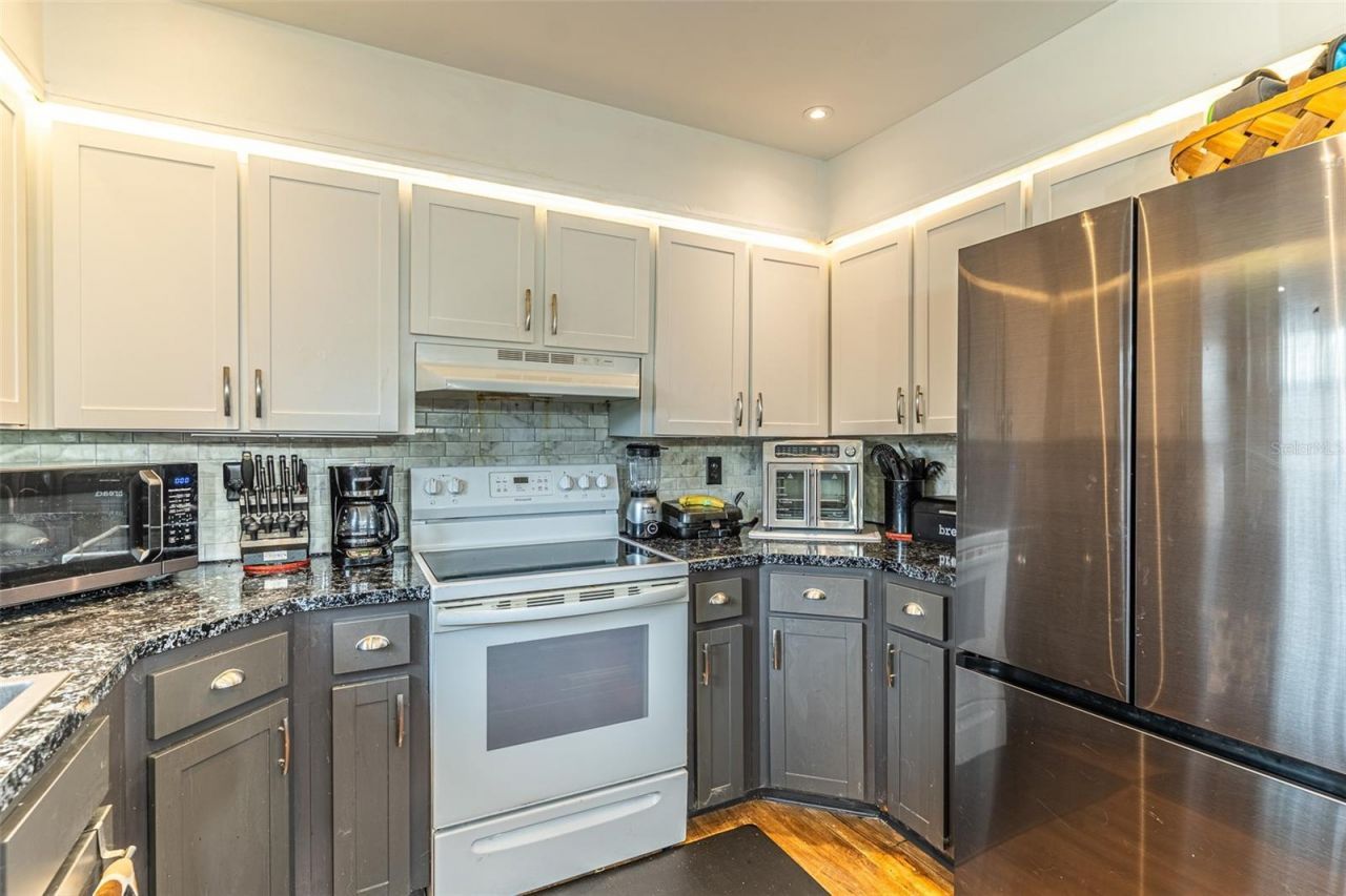 114 Lake Mattie Road , Auburndale, FL 33823 Photo