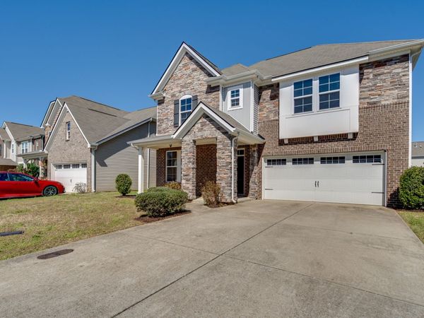 3332 Almar Knot Dr, Murfreesboro, TN 37128