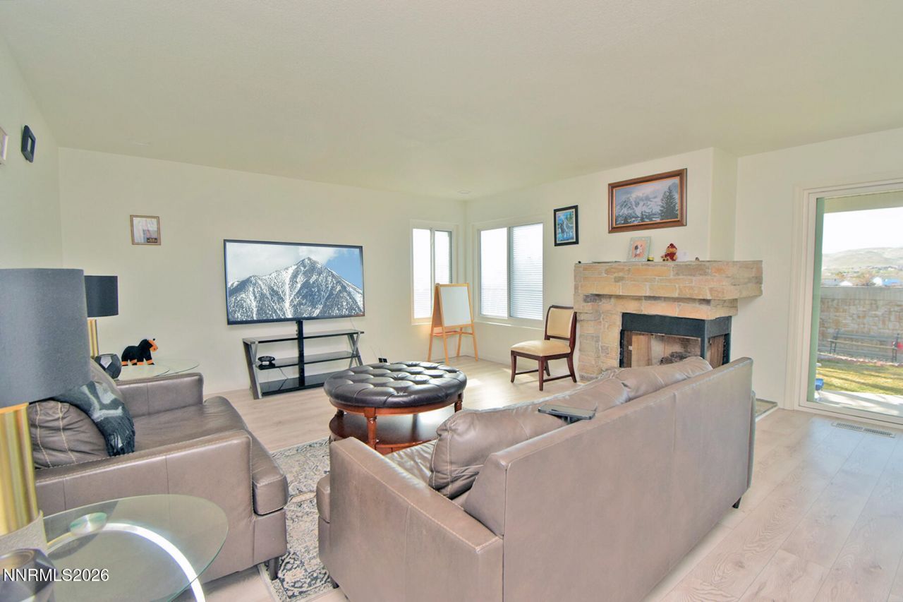 5435 Santa Rosa Avenue, Sparks, NV 89436 Photo