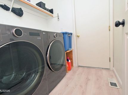 5435 Santa Rosa Avenue, Sparks, NV 89436 Photo