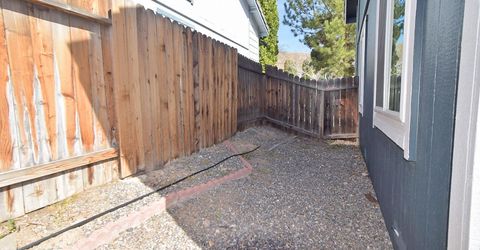 5435 Santa Rosa Avenue, Sparks, NV 89436 Photo