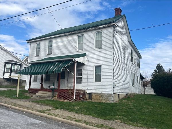 154 S Richhill Street, Waynesburg, PA 15370