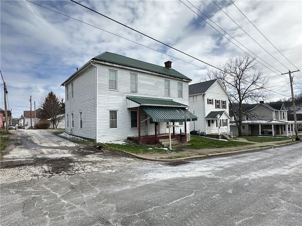 154 S Richhill Street, Waynesburg, PA 15370