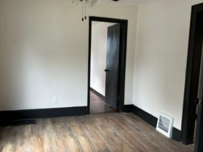 189 E Prospect Street, Painesville, OH 44077 Photo 10