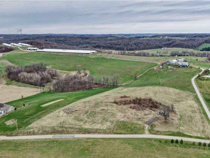 10316 Lower Trail Road NW, Dundee, OH 44624 Photo 1