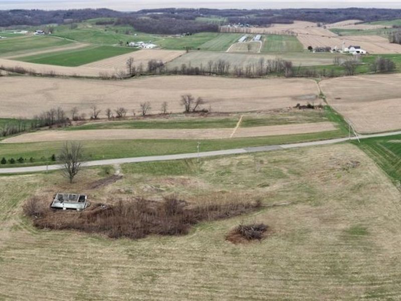 10316 Lower Trail Road NW, Dundee, OH 44624 Photo 10