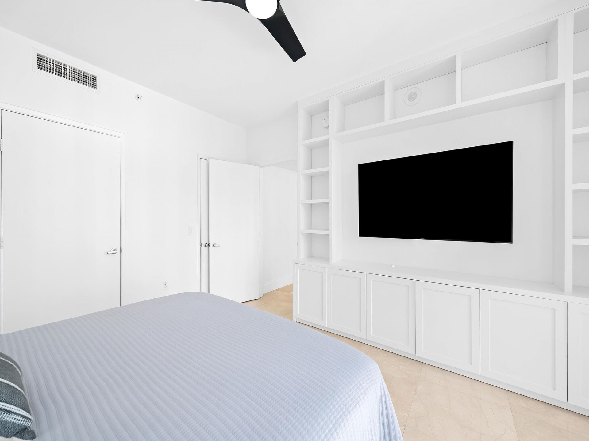 333 Las Olas Way, Unit 2103, Fort Lauderdale, FL 33301 Photo