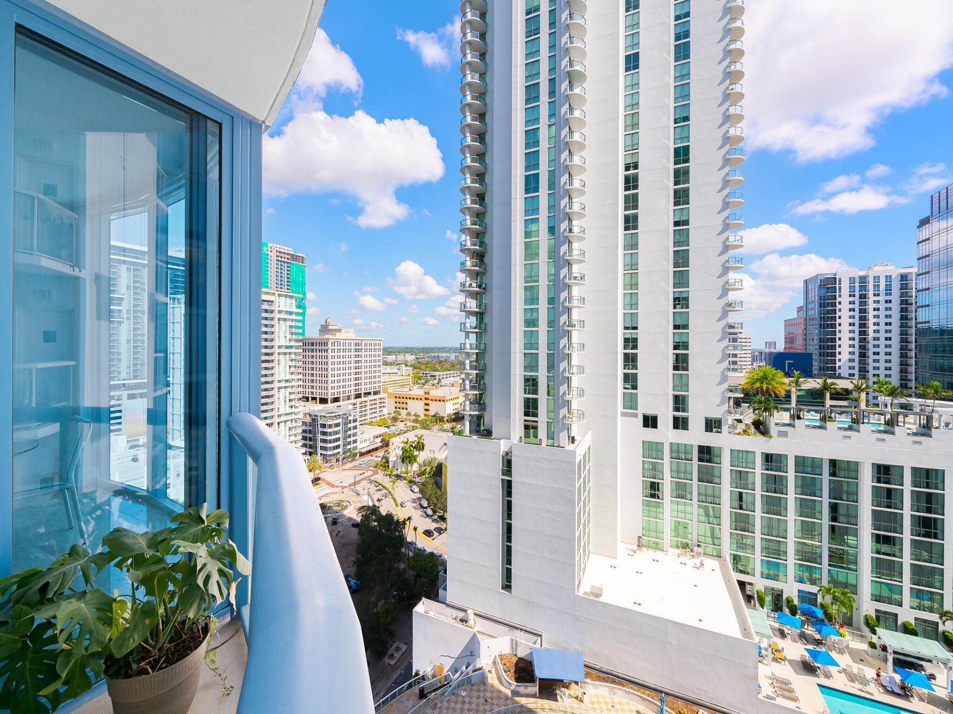 333 Las Olas Way, Unit 2103, Fort Lauderdale, FL 33301 Photo