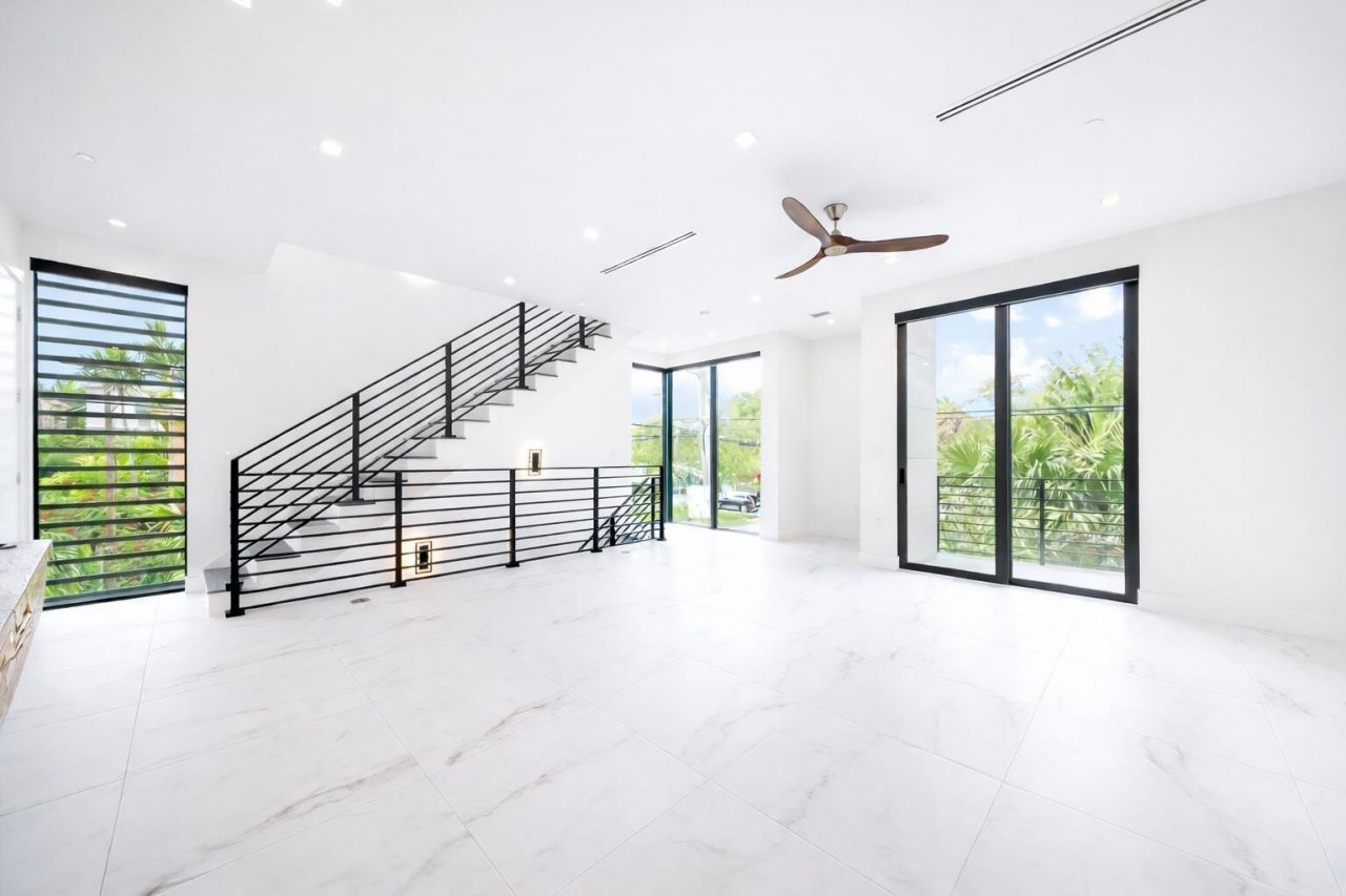 1052 N Victoria Park Road, Fort Lauderdale, FL 33304 Photo