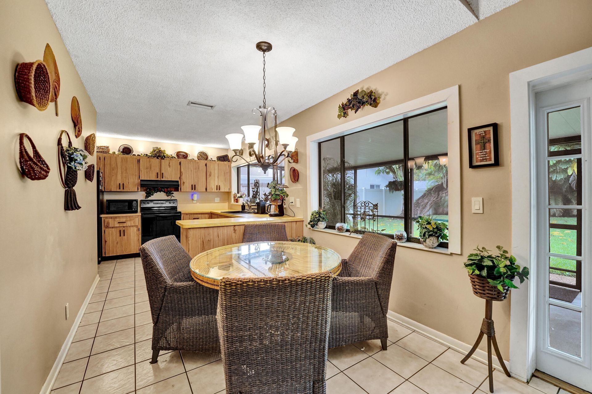 8650 SW 51st Street, Cooper City, FL 33328 Photo