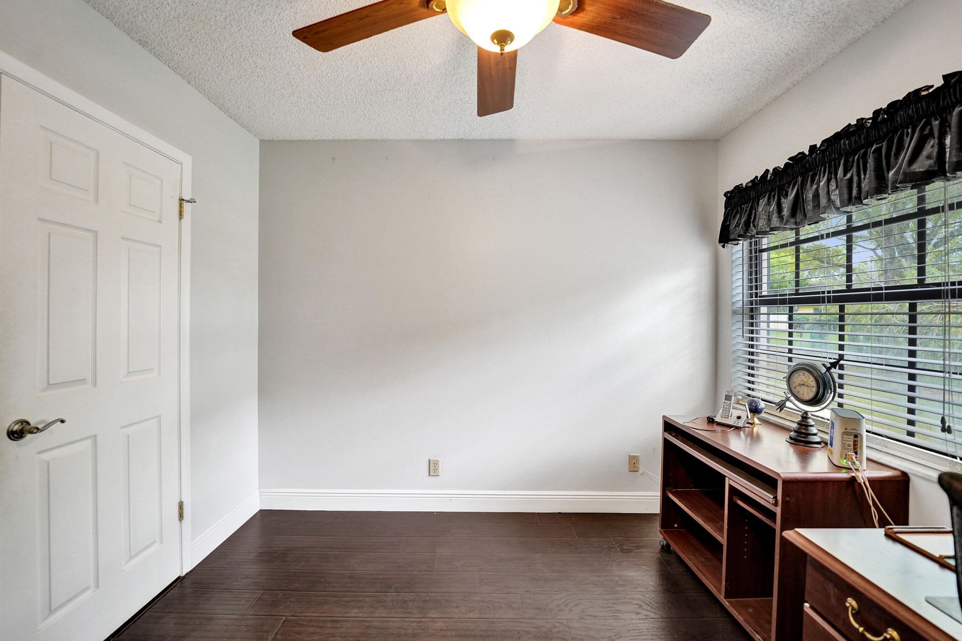 8650 SW 51st Street, Cooper City, FL 33328 Photo