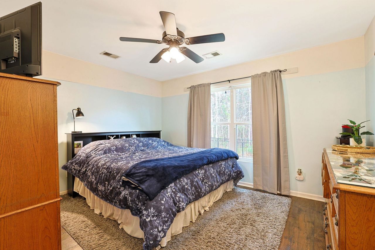 2149 Buxton Dr. Photo 13