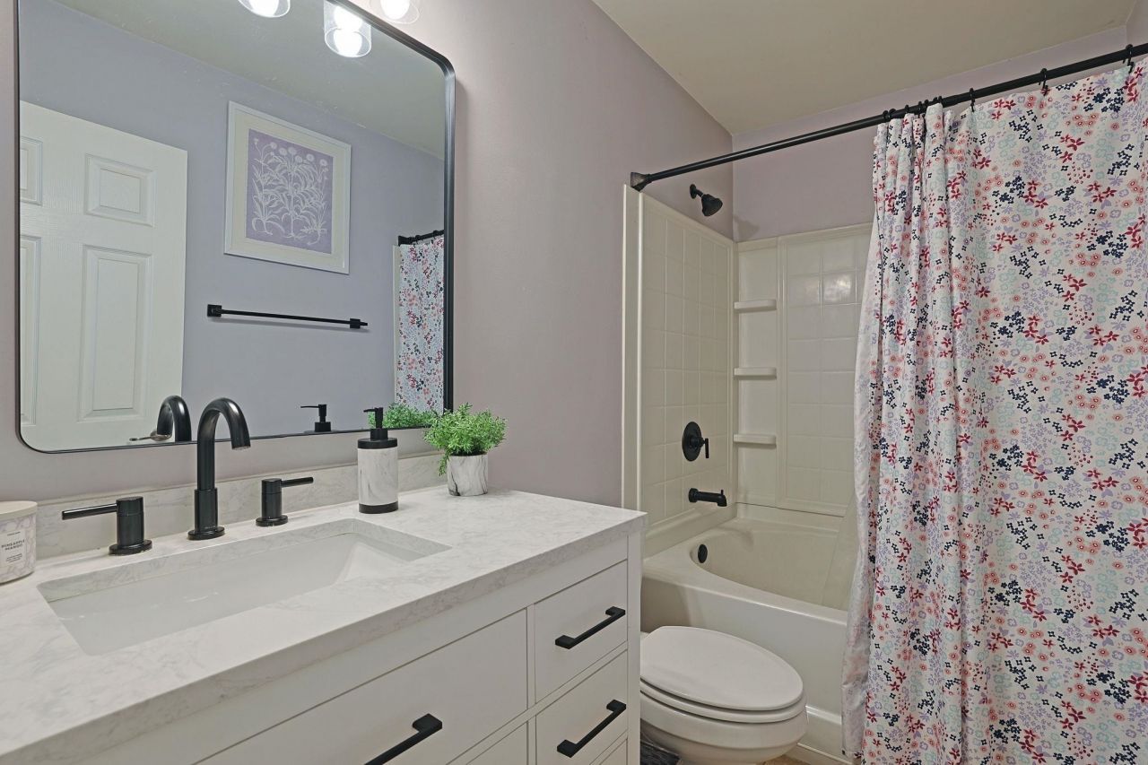 2149 Buxton Dr. Photo 15