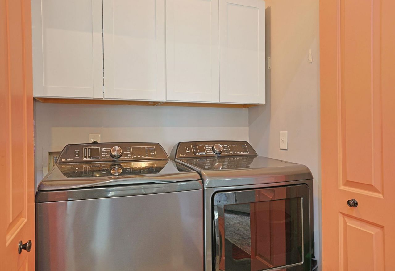 2149 Buxton Dr. Photo 21