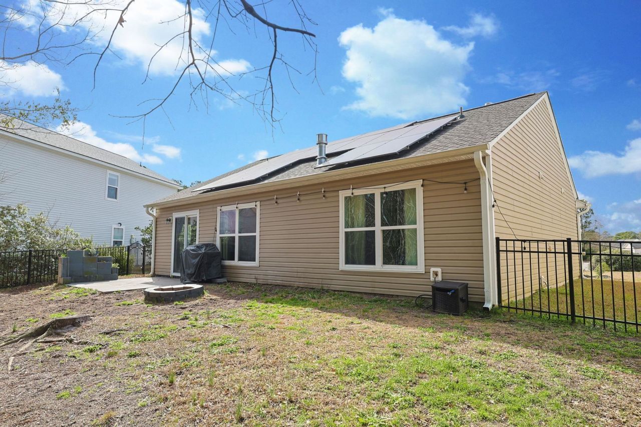 2149 Buxton Dr. Photo 22