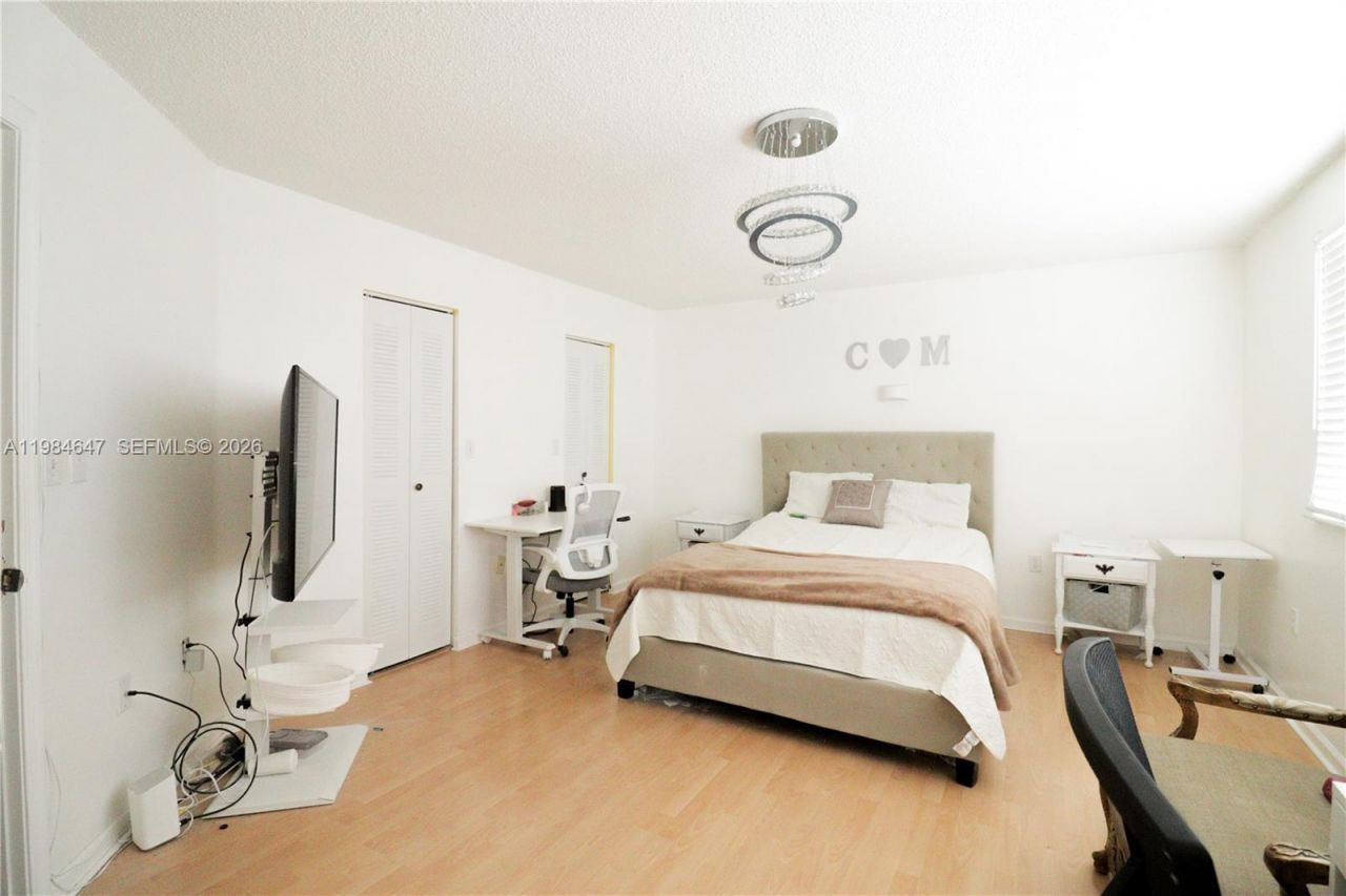 14615 SW 142nd Place Cir , Miami, FL 33186 Photo