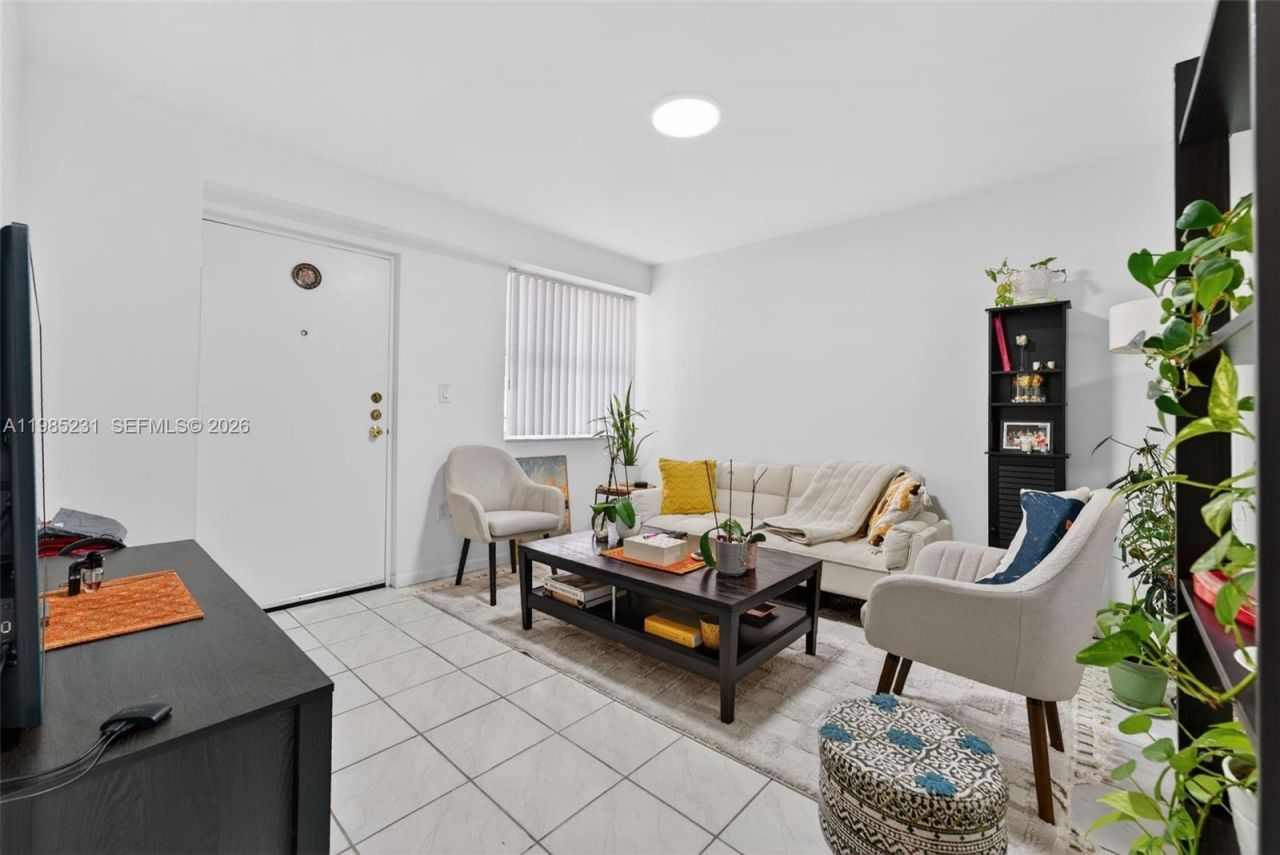 199 SW 12th Ave, Unit 502B, Miami, FL 33130 Photo