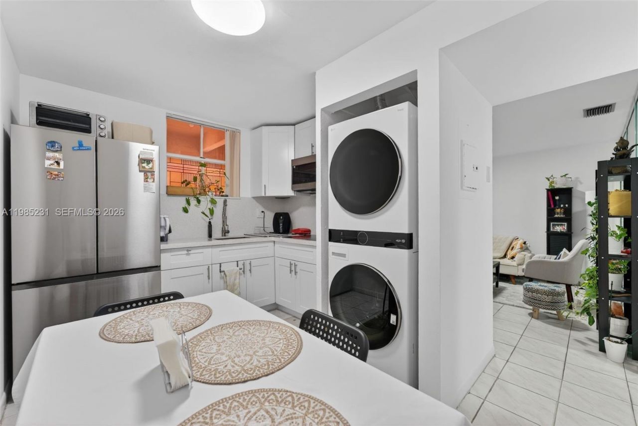 199 SW 12th Ave, Unit 502B, Miami, FL 33130 Photo