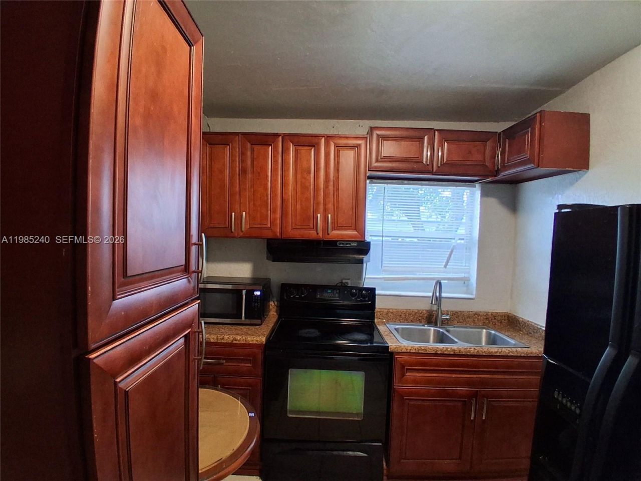 880 NW 129th St , North Miami, FL 33168 Photo