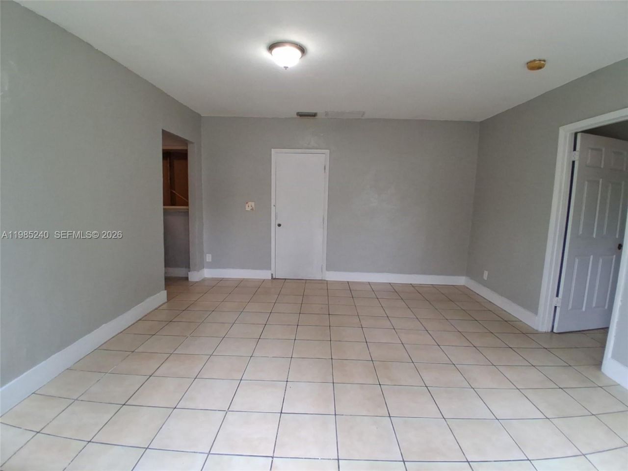 880 NW 129th St , North Miami, FL 33168 Photo