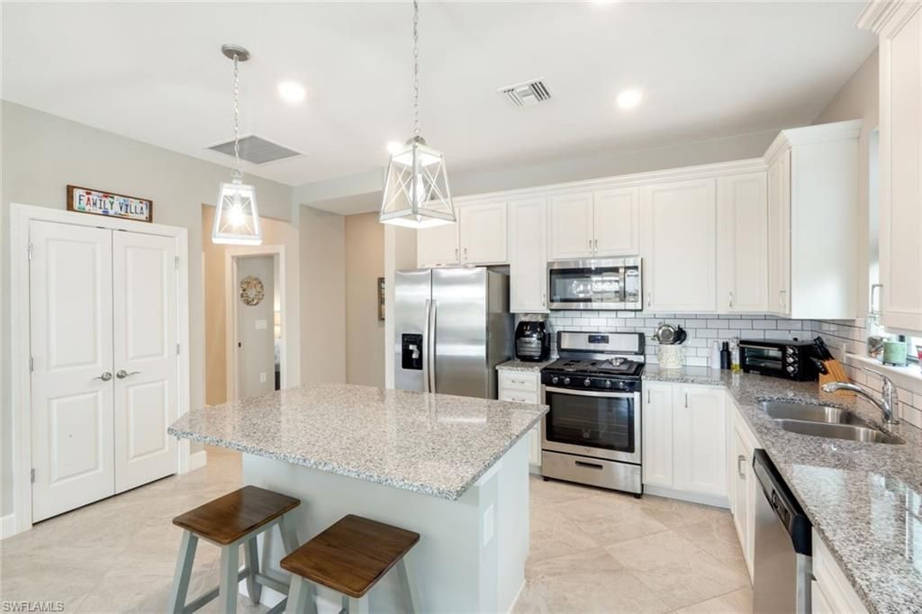12201 Canal Grande Dr, Fort Myers, FL 33913 Photo
