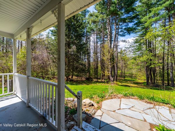 186 W Hand Hill Road, East Nassau, NY 12062
