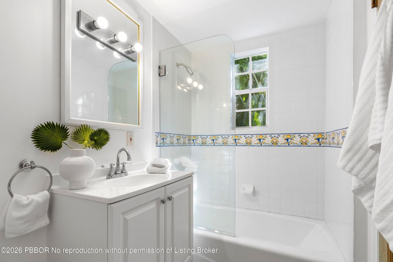 257 Fairview Road, Palm Beach, FL 33480 Photo