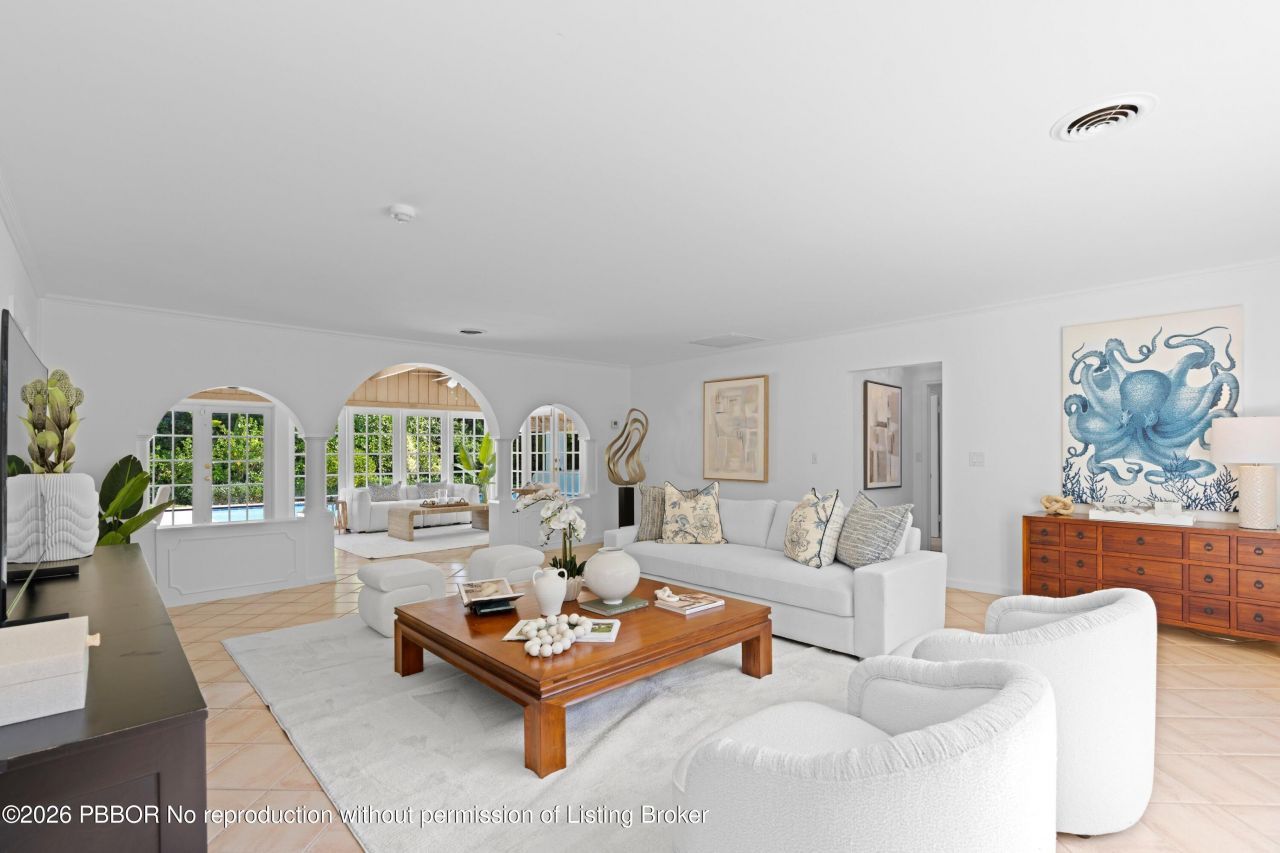 257 Fairview Road, Palm Beach, FL 33480 Photo