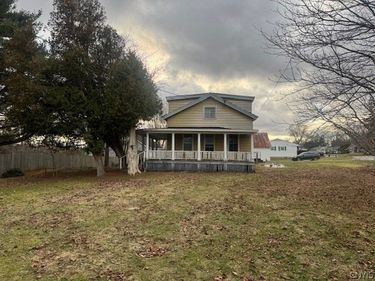 4917 Clinton Road , Whitesboro, NY 13492