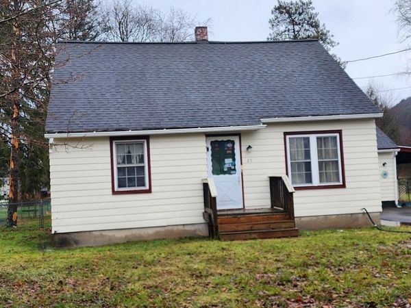 25 Hopkins Street, Unadilla, NY 13849