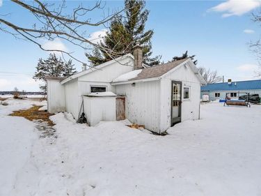 38876 Bartlett Point Road , Clayton, NY 13624