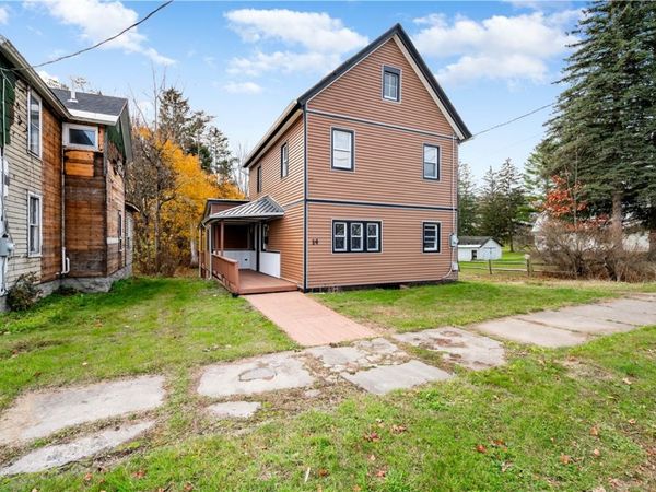 14 E Spofford Avenue, Dolgeville, NY 13329