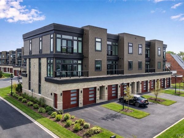 260 Lakefront Boulevard, Buffalo, NY 14202