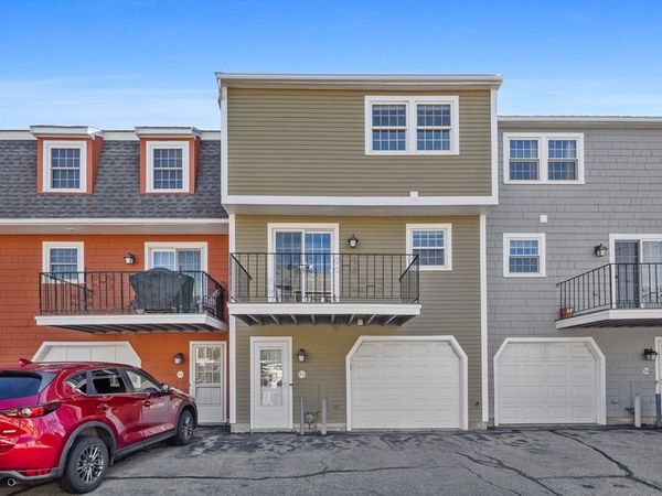 95 Prescott Dr, Unit 95, Chelmsford, MA 01863