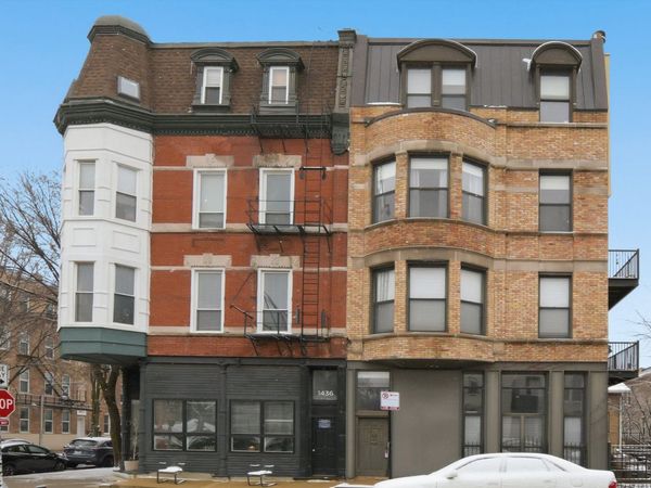 1432 W Erie Street, Unit 3R, Chicago, IL 60642