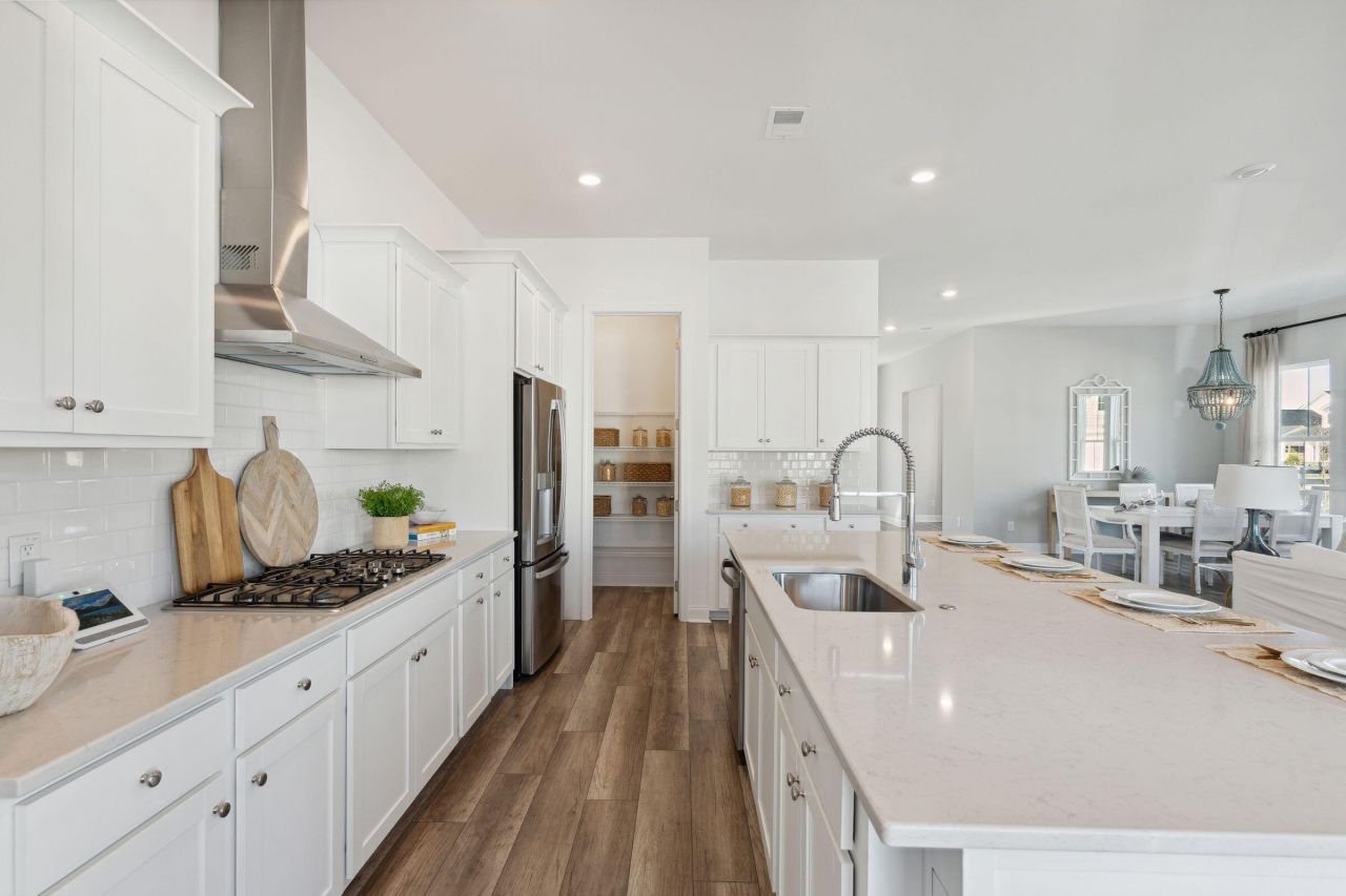 1033 Adirondack Drive Photo 11